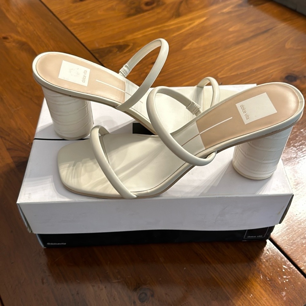 Brand new. Dolce vita size 10. Noles sandals